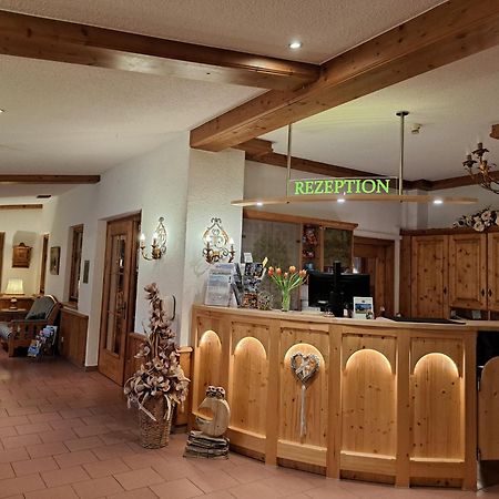 Naturhotel Lindenhof Rechenberg-Bienenmühle エクステリア 写真